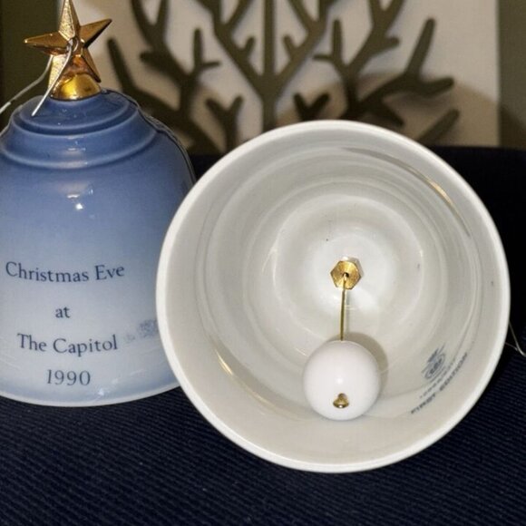 🔔 1988 Bing & Grøndahl Copenhagen Christmas Bell | Vintage Porcelain - Picture 3 of 5